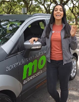 Circuito de conos para la práctica de examen